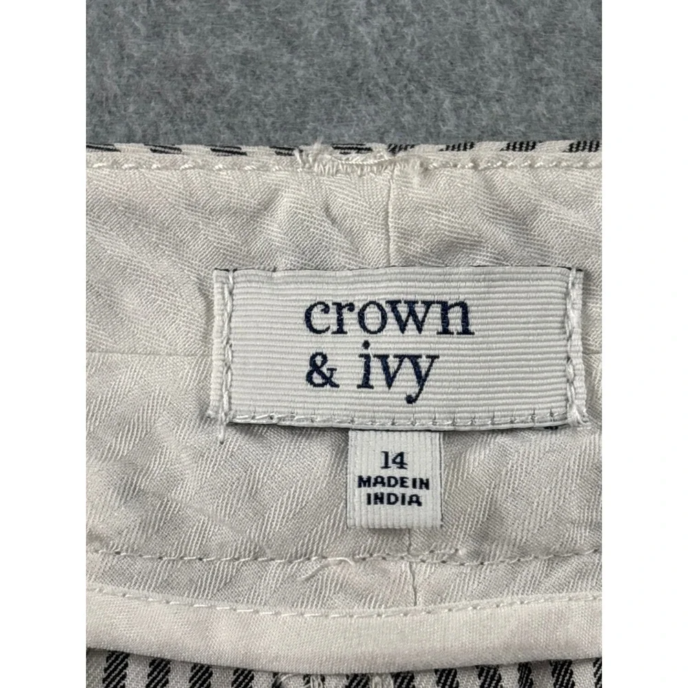 Crown & Ivy Women Size 14 Striped Lemon Embroidered Preppy Coastal Summer Shorts